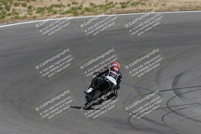 media/Apr-20-2025-AHRMA (Sun) [[393a79c373]]/Race/Group 12/Turn 4b/